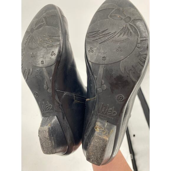 Eric Michael Women's 6.5 Black Leather Zip Ankle heeled web shoemakers  Boots - Picture 6 of 8